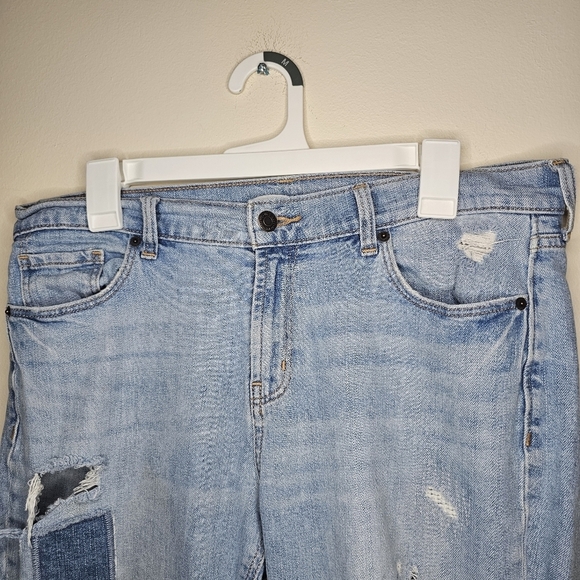 Old Navy Boyfriend Jeans Distressed Medium Wash Patched Size 8 - Picture 8 of 10
